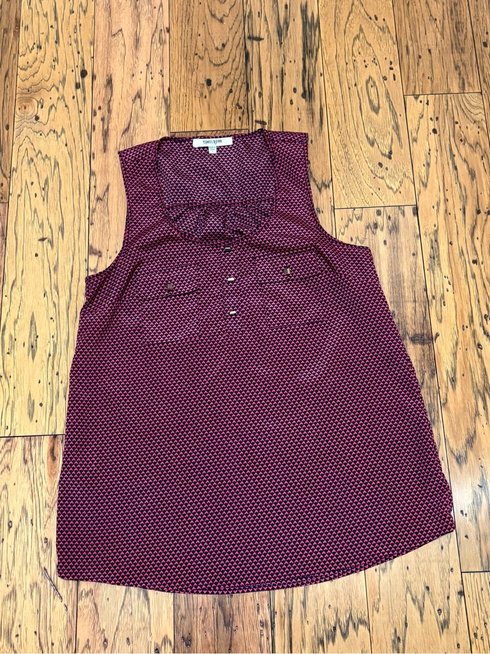 Daniel Rainn Sleeveless Burgundy Print Top Size Small